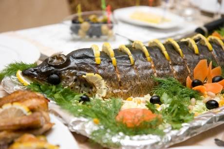 RECEPTI ZA PRIPREMU RIBE: kako se spremaju šaran, pastrmka i oslić ...