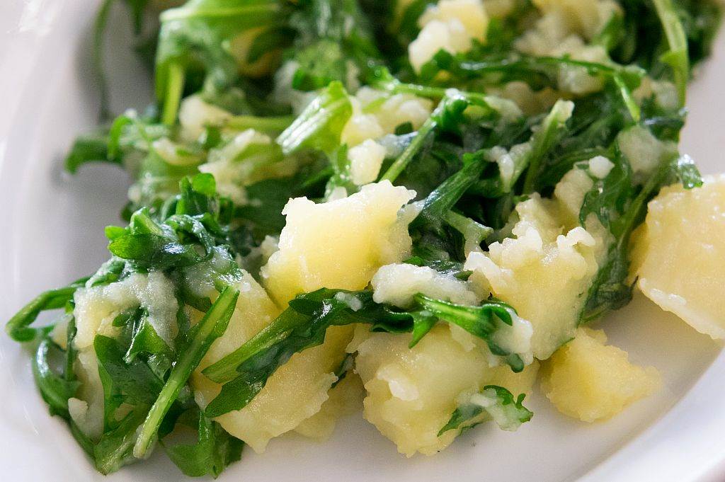 PROVEREN RECEPT ZA POSNI RUČAK: dinstani krompir sa spanaćem (RECEPT ...