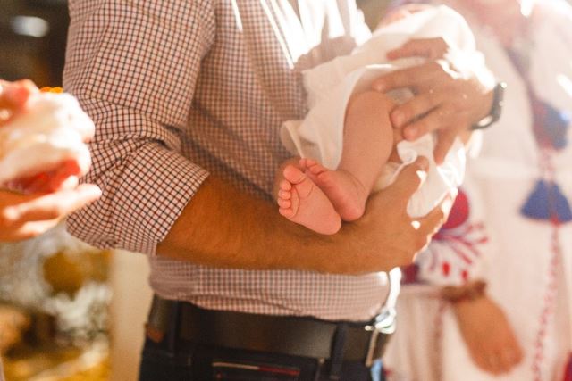 Kada je dozvoljeno promeniti kuma? Otac Dušan opominje da se staro kumstvo prekida samo na ovaj način