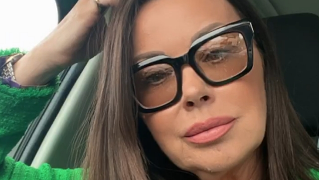 Dragana Katić obukla haljinu koju će svaka žena od 50+ godina poželeti: Izdužuje figuru, a rukavi su prelepi