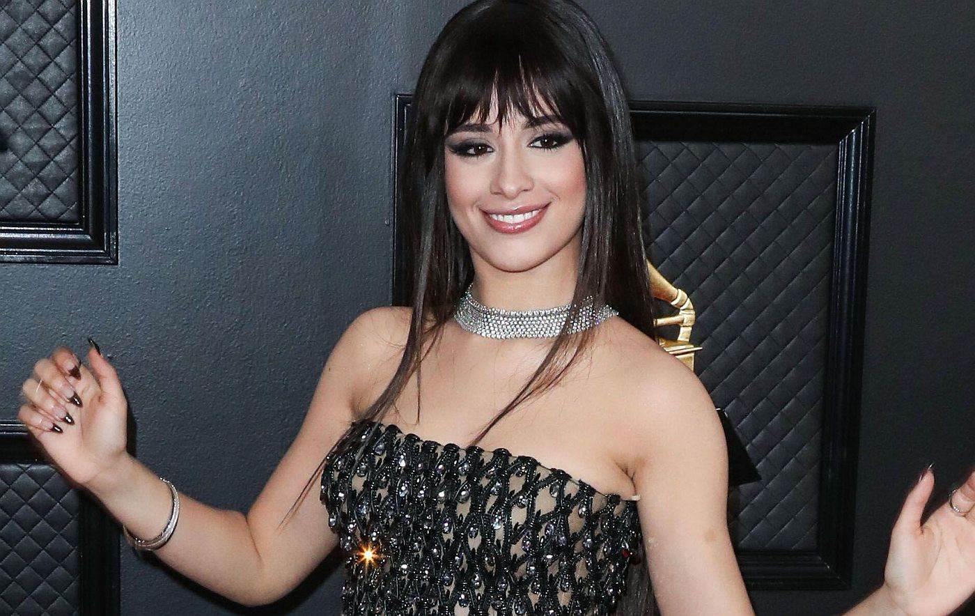 Pevačica Kamila Kabejo besna zbog slike sa stomakom