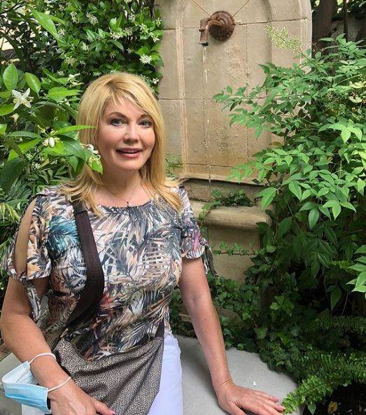 Suzana Mančić u modnoj kombinaciji za početak jeseni
