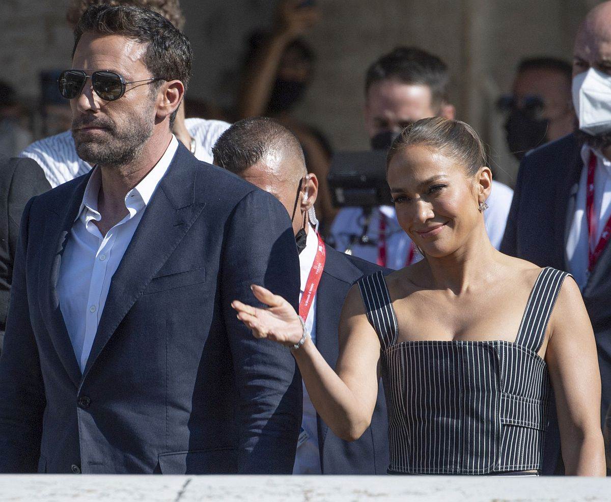 dzenifer lopez i ben aflek 0631457346