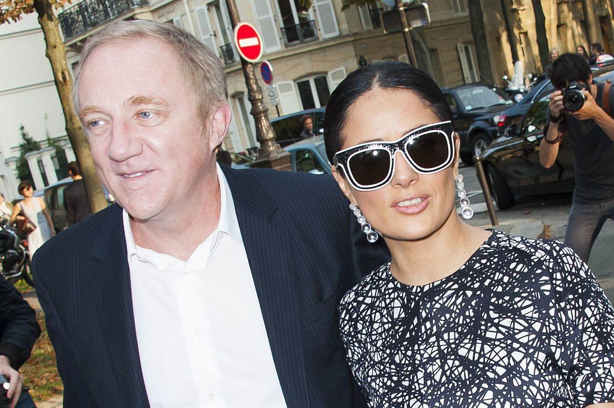 salma hajek muz fransoa anri pino 0173034417.jpg