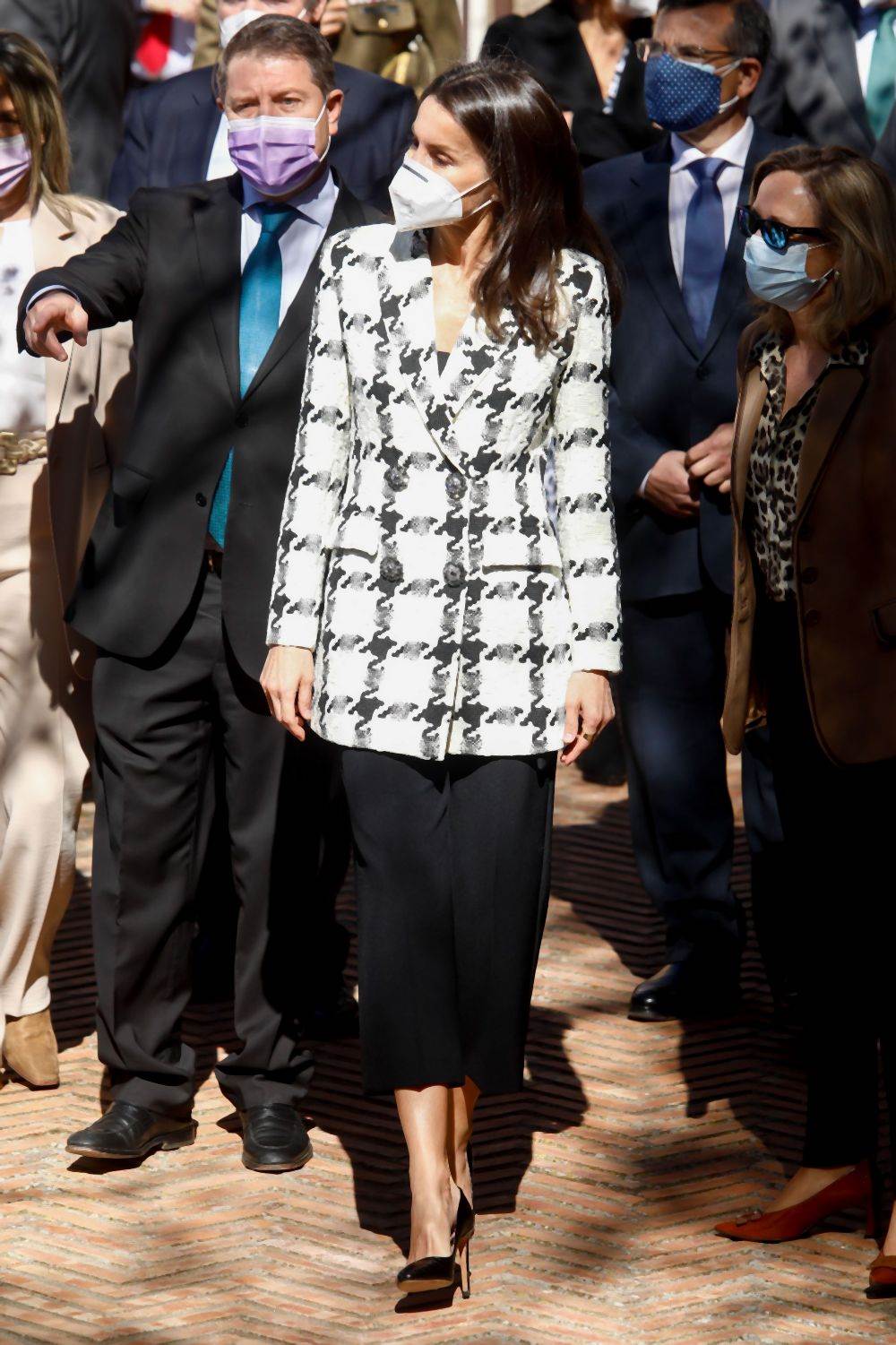 kraljica leticija 0598424306.jpg