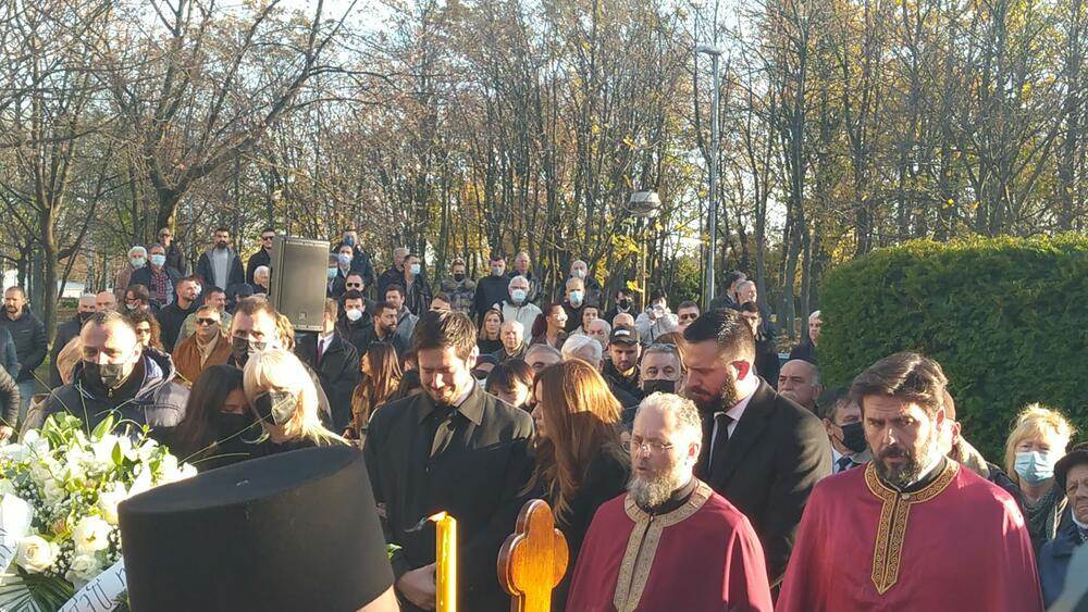 Nikola Rokvić se oprostio od oca Marinka