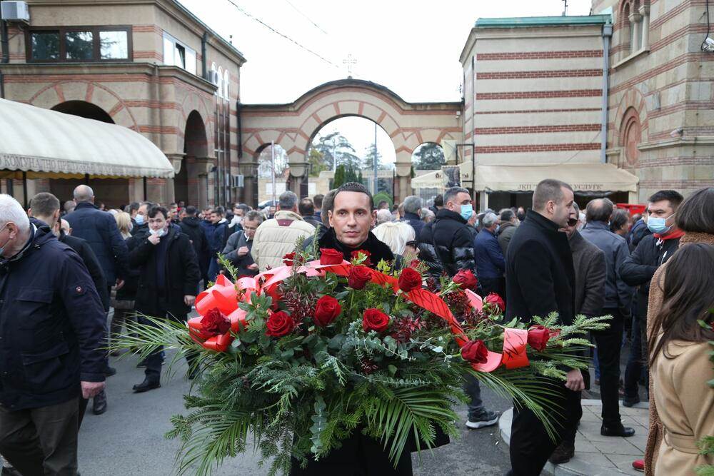 Sinisa Medic na sahrani Milutina Mrkonjica.jpg