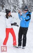 Kraljevski godišnji odmor u francuskim Alpima: Kejt Midlton i princ Vilijam objavili fotografije sa porodičnog skijanja (FOTO)
