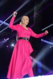 LEPA BRENA KAO SVETSKA MODNA IKONA: posle Amal Kluni, i srpska pevačica obukla i  haljinu i pantalone! (FOTO)