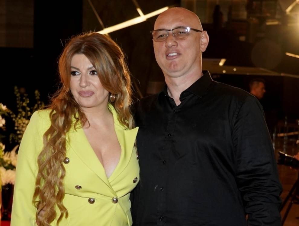 Tašketova ćerka iz prvog braka