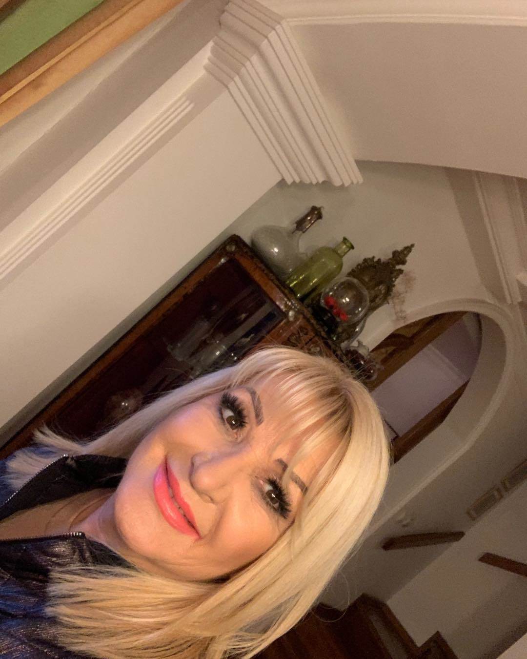 Goci Lazarević se udvaraju mlađi muškarci