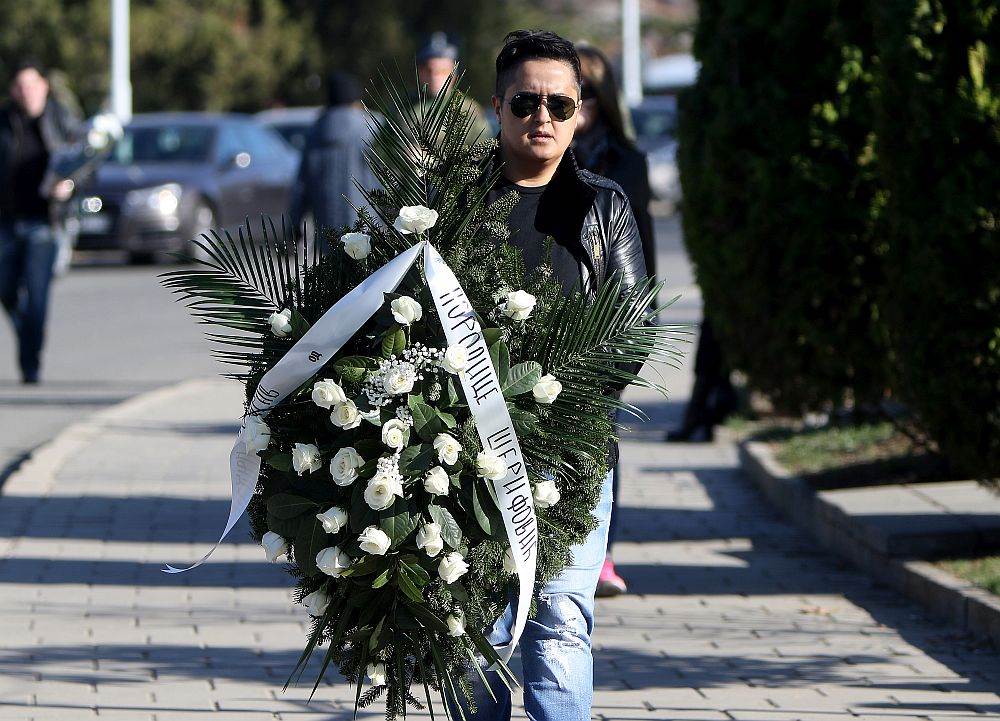 sahrana divne karleuse 2.jpg