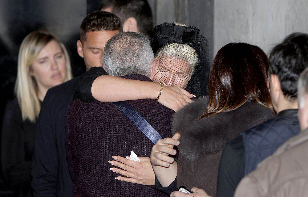 sahrana divne karleuse.jpg