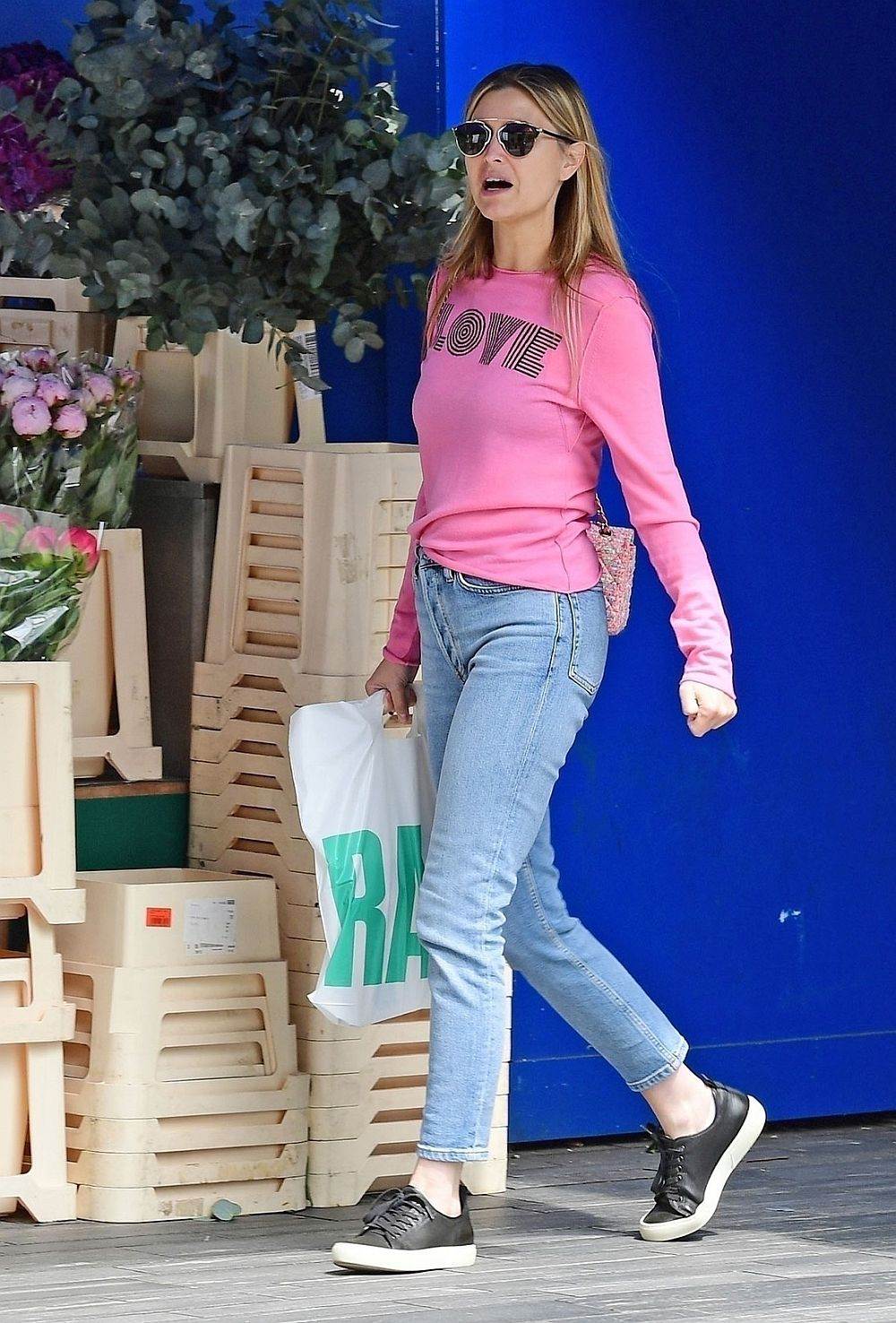 holi valans 0617874376.jpg