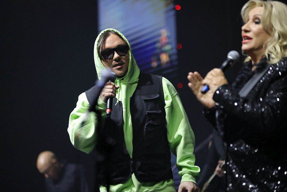 vesna zmijanac milan stankovic.jpg