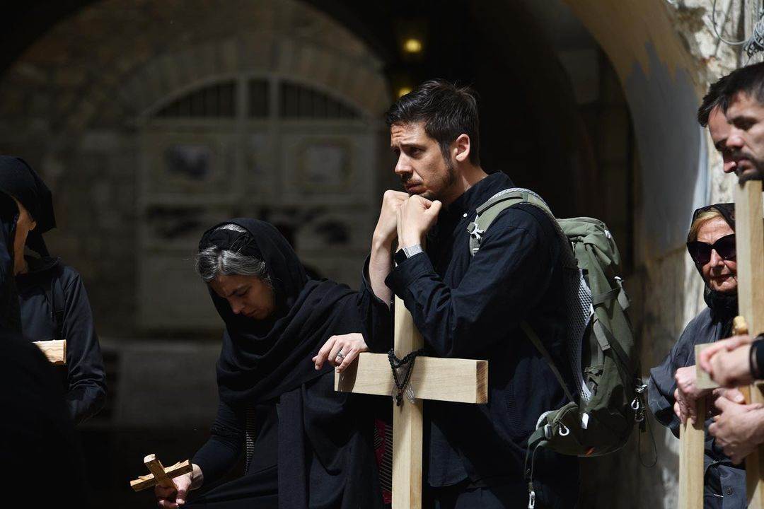 Kad Nikola Rokvić stiže na Eginu u manastir Svetog Nektarija