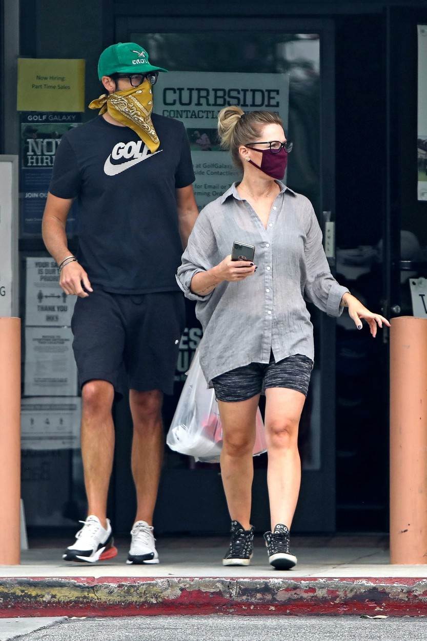 Dženi Gart ima artritis