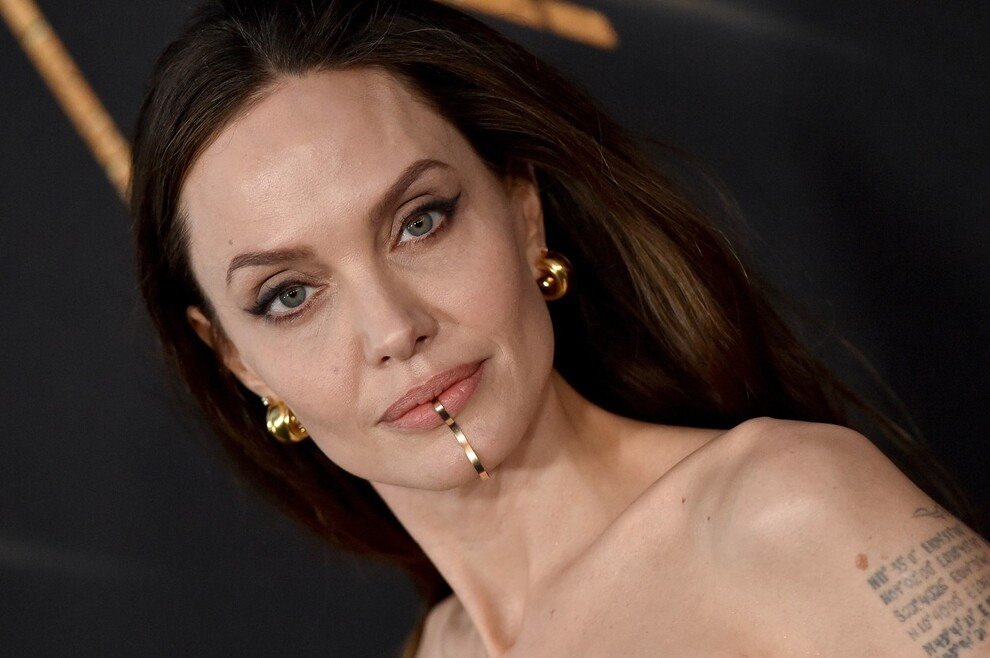 andjelina-dzoli premijera