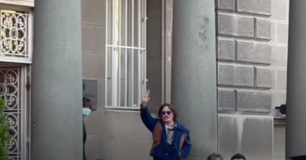 dzoni-dep- MONDO-KATARINA BOJOVIĆ