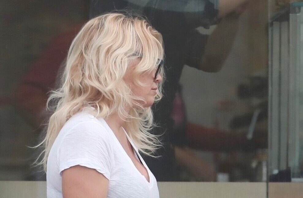 pamela-anderson.jpg