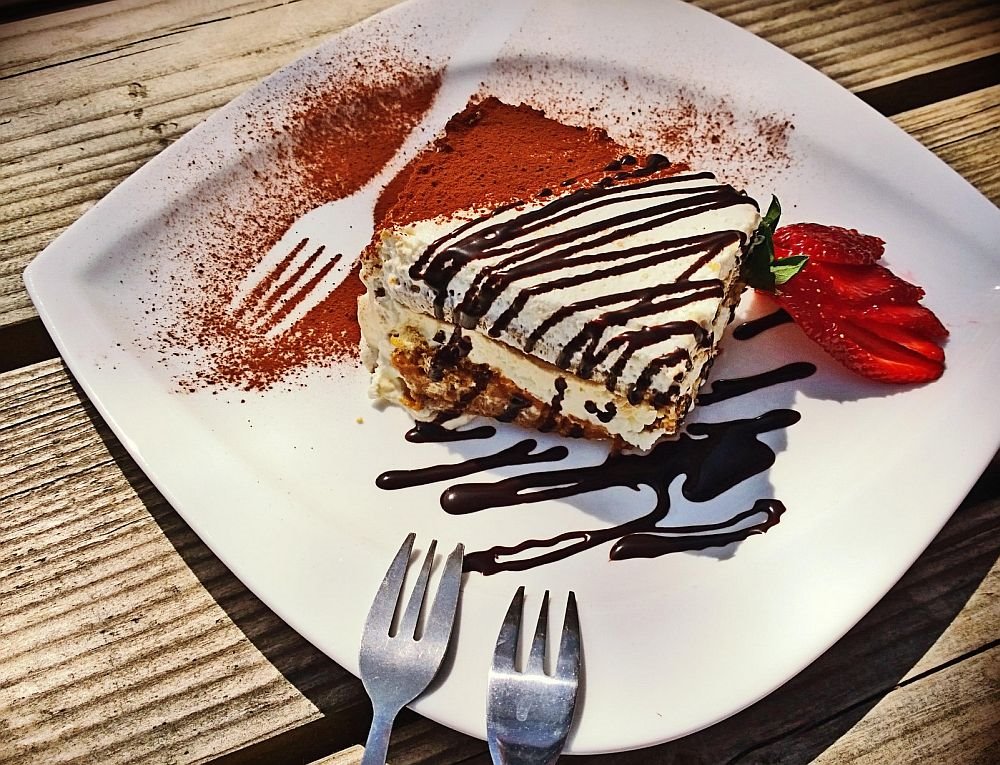 tiramisu 0249861204.jpg