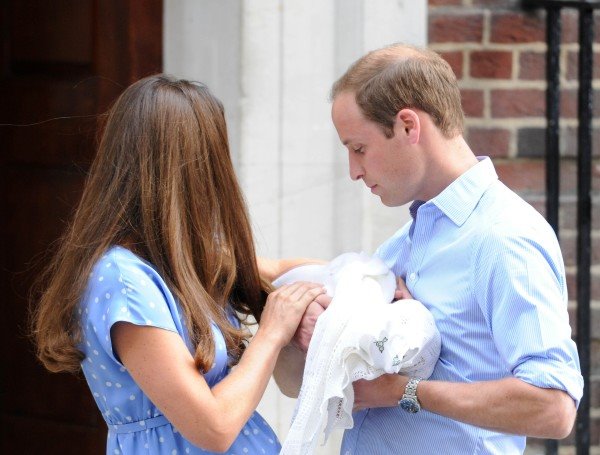 Kejt i Vilijam predstavili bebu (FOTO)