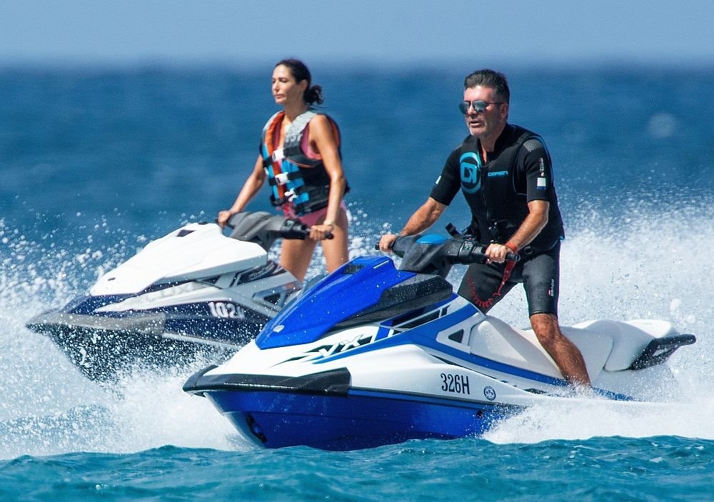 sajmon kauel i lorin silverman 0648266294.jpg