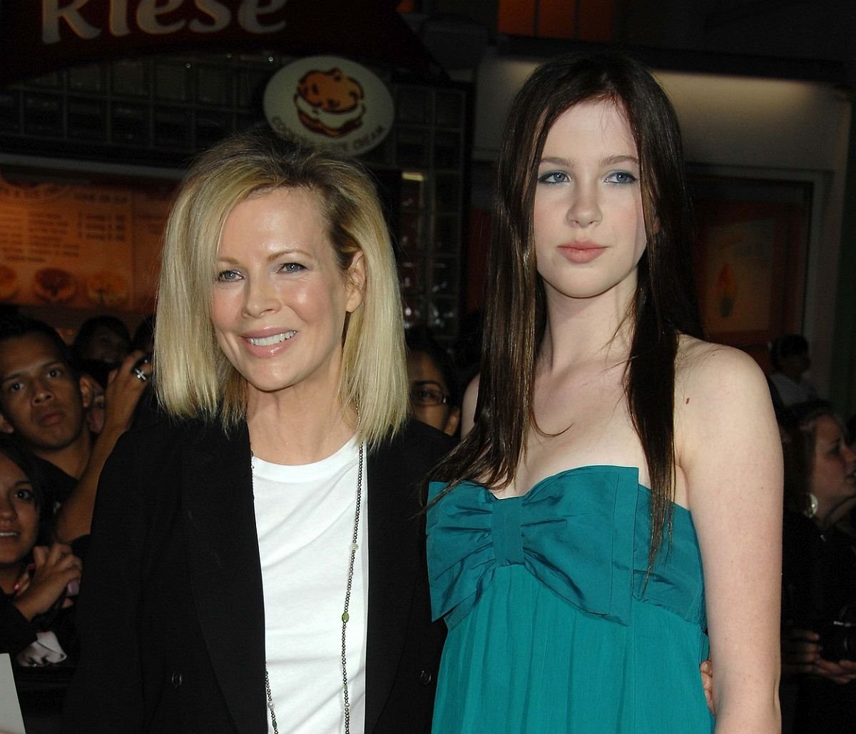 Ćerka Aleka Boldvina i Kim Bejsindžer