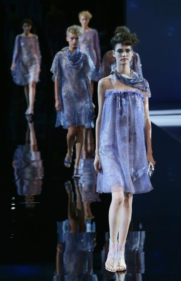 Armani u Milanu: modna svetlost i senka