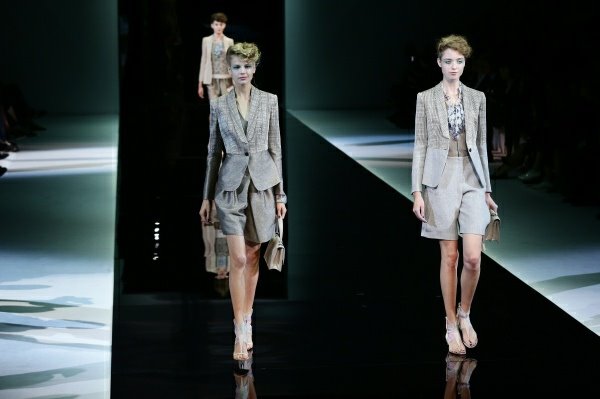 Armani u Milanu: modna svetlost i senka