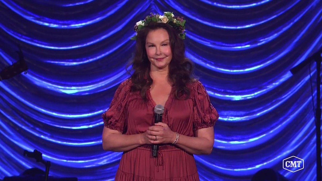 Ešli Džad uništila lice plastičnim operacijama