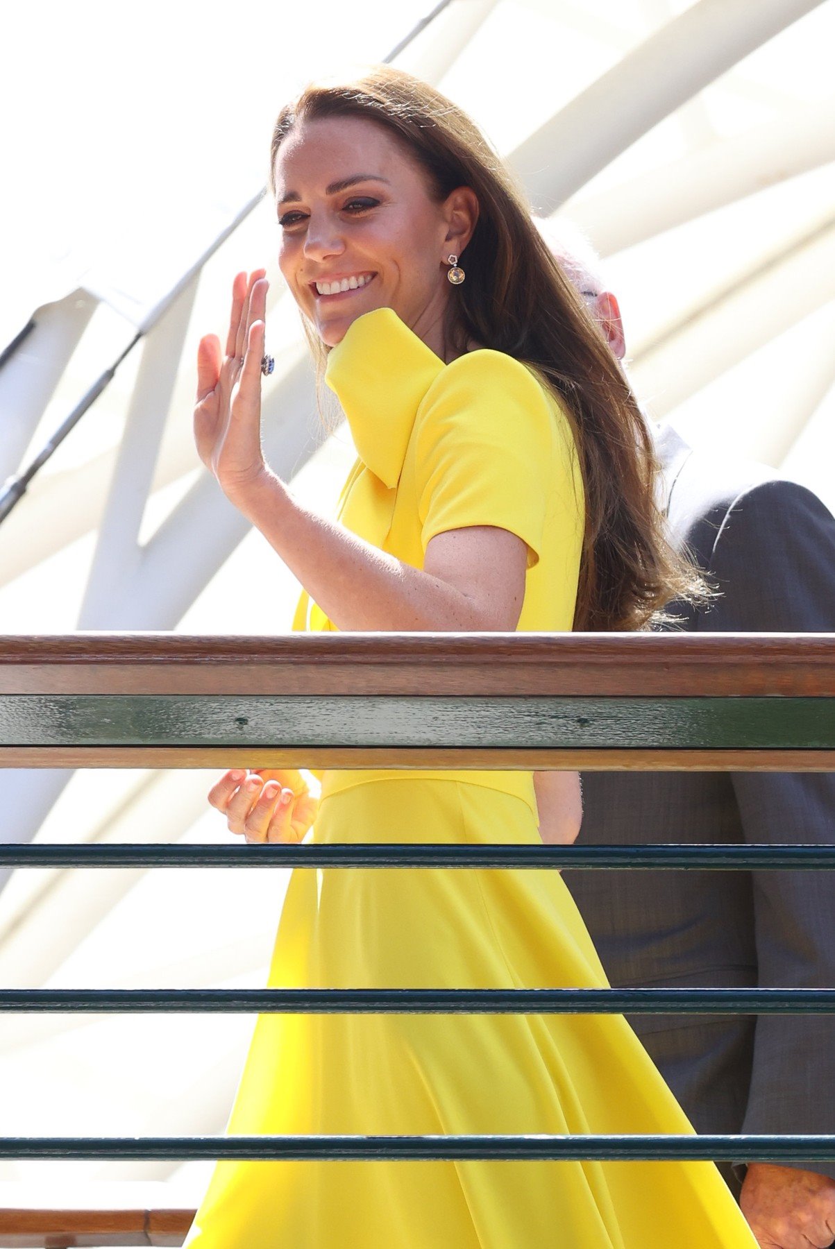 Kejt Midlton u haljini Roksande Ilinčić