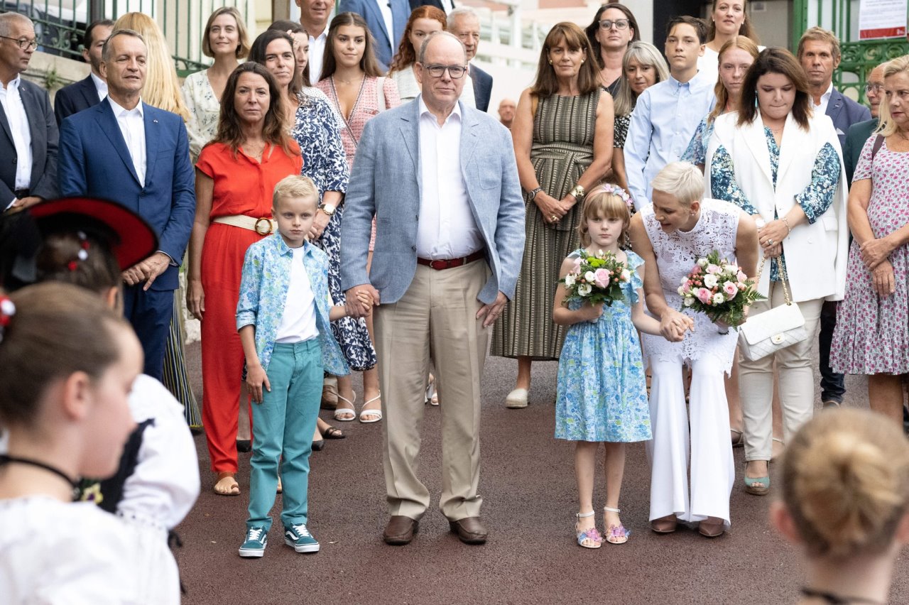 princeza sarlin od monaka 0719266091.jpg