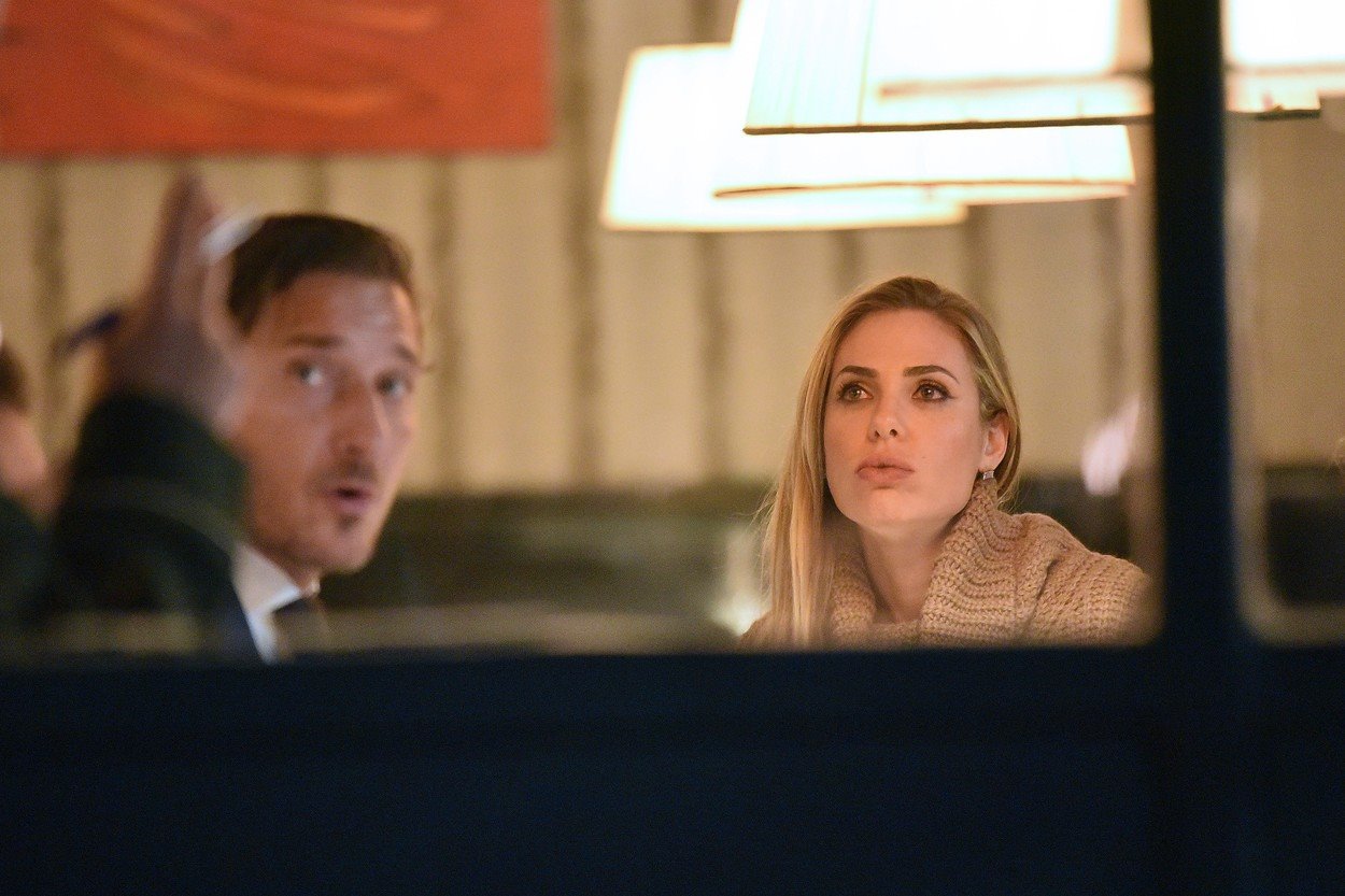 Toti optužio bivši za preljubu