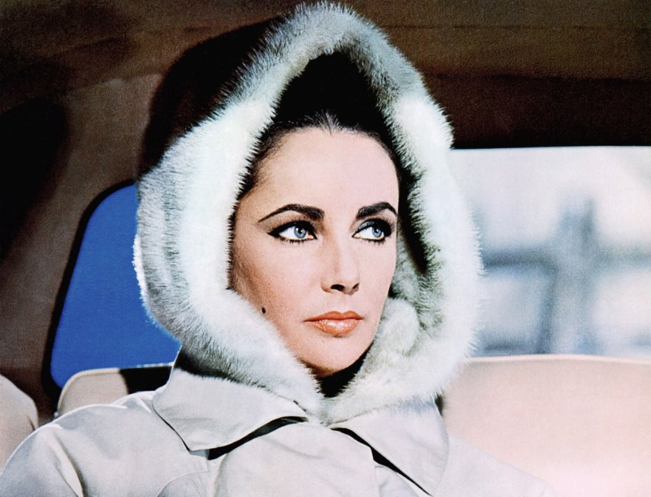 Unuka Elizabet Tejlor