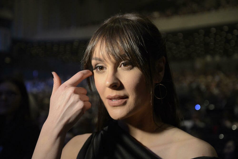 dragana micalovic ana paunkovic.jpg