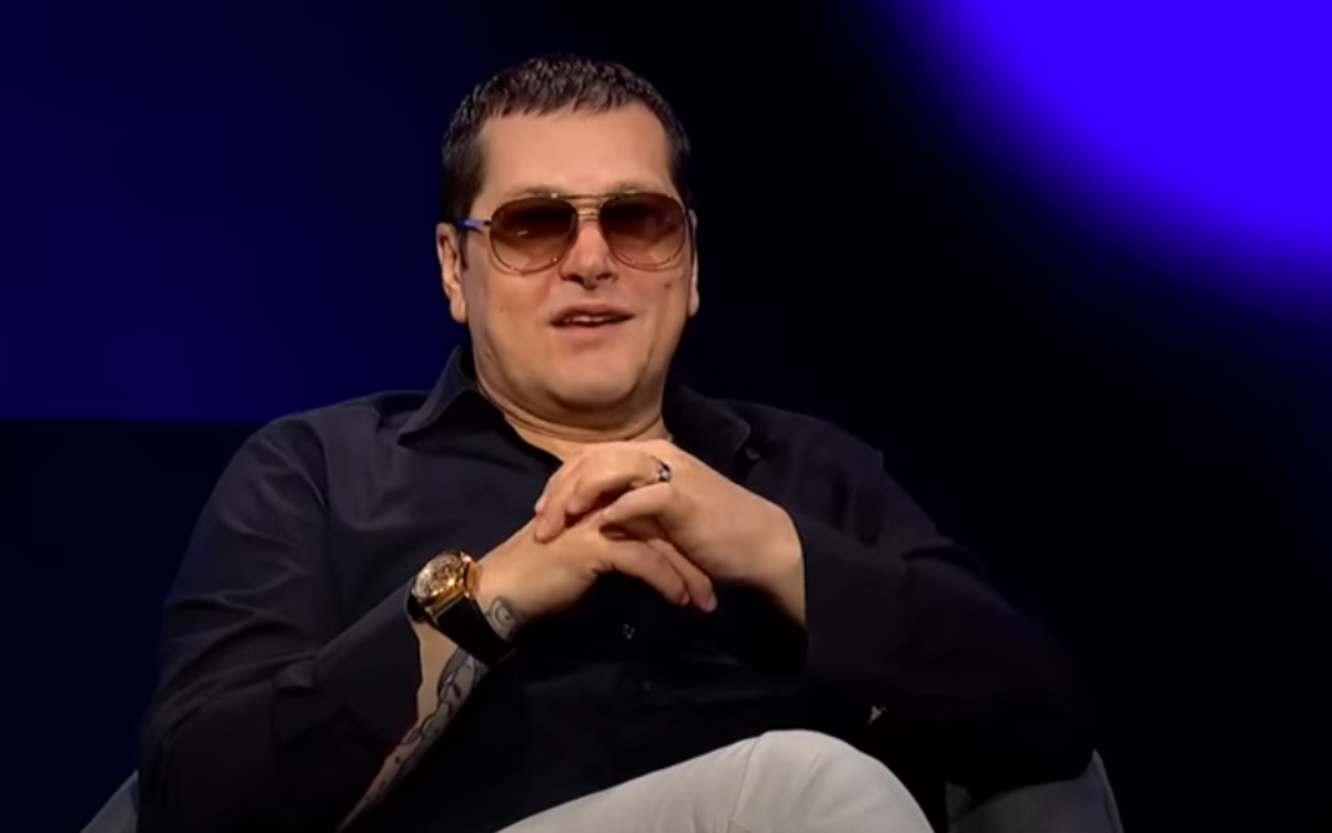 Aco Pejović o proslavi ćerkine diplome