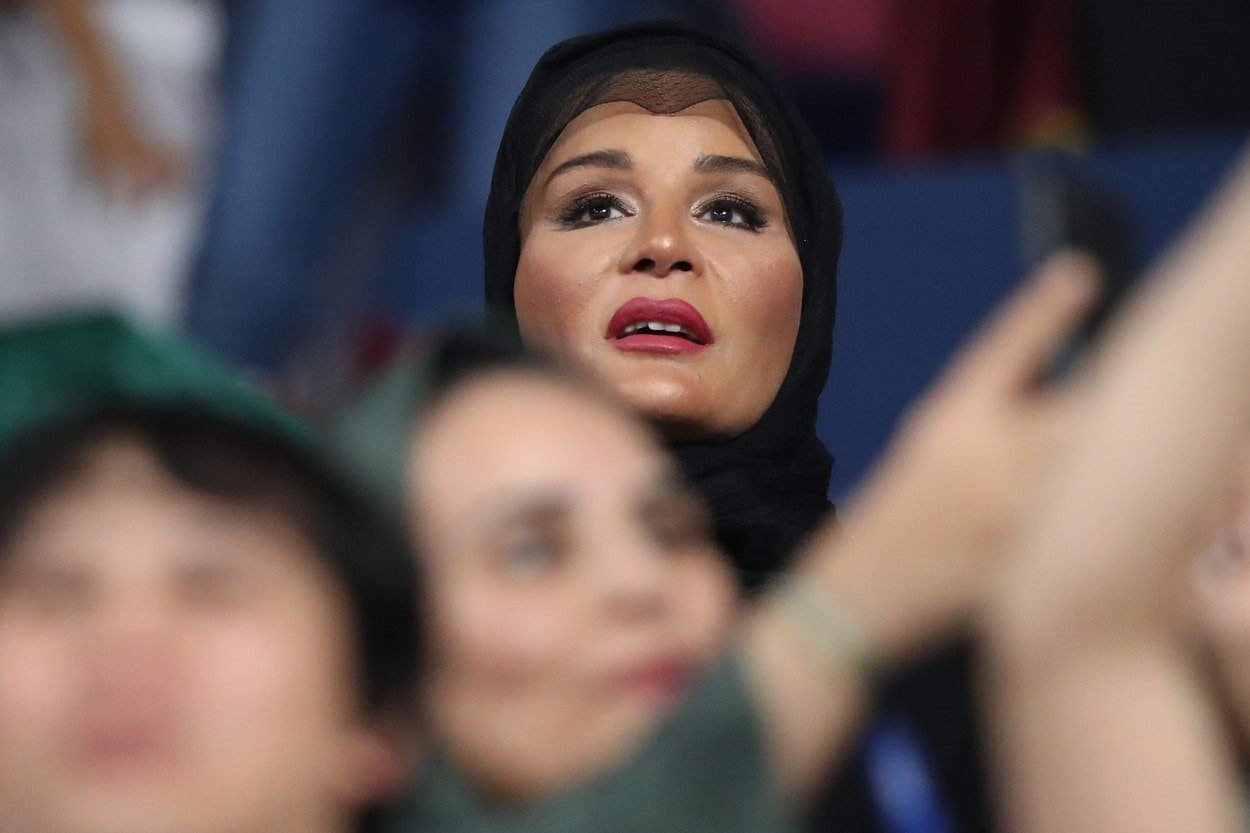 Moza bin Naser 0475174622-min.jpg