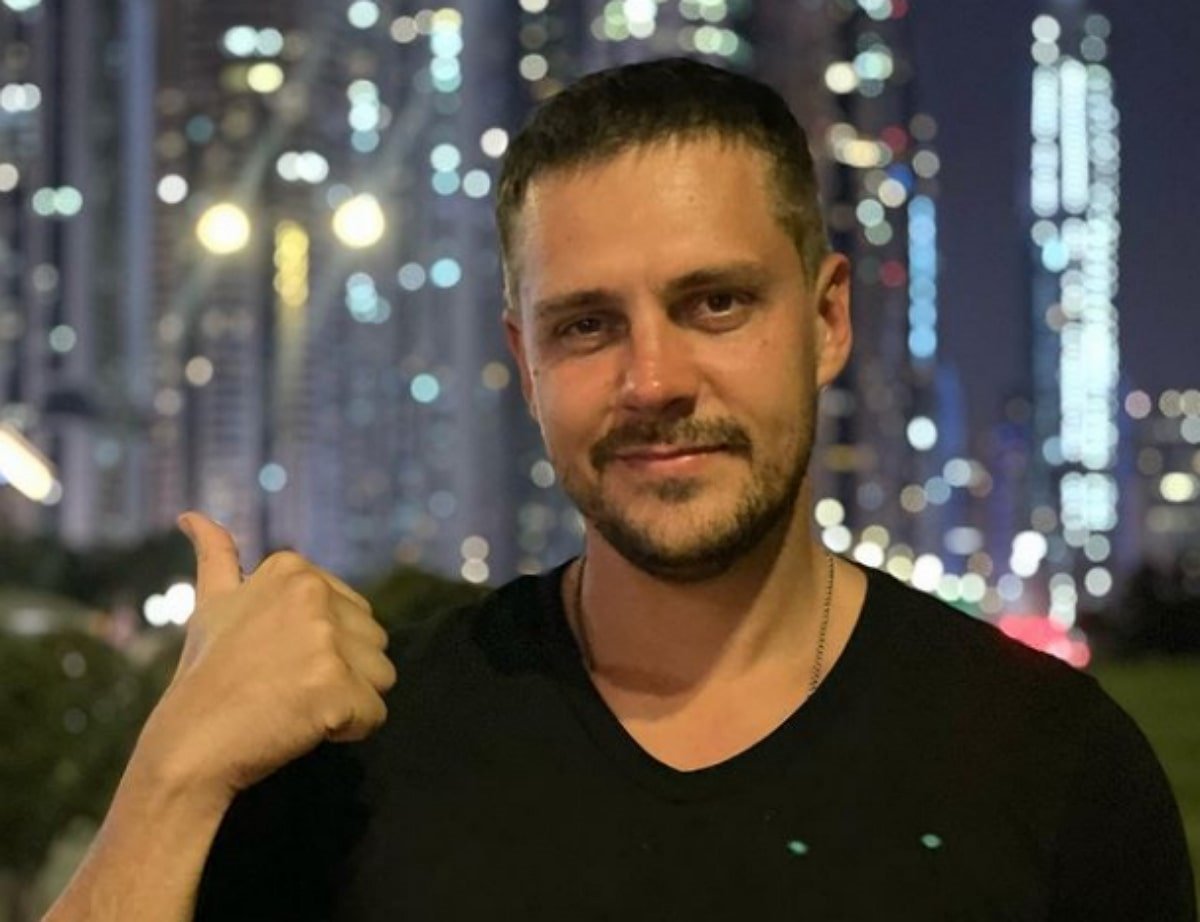 milos bikovic-min.jpg