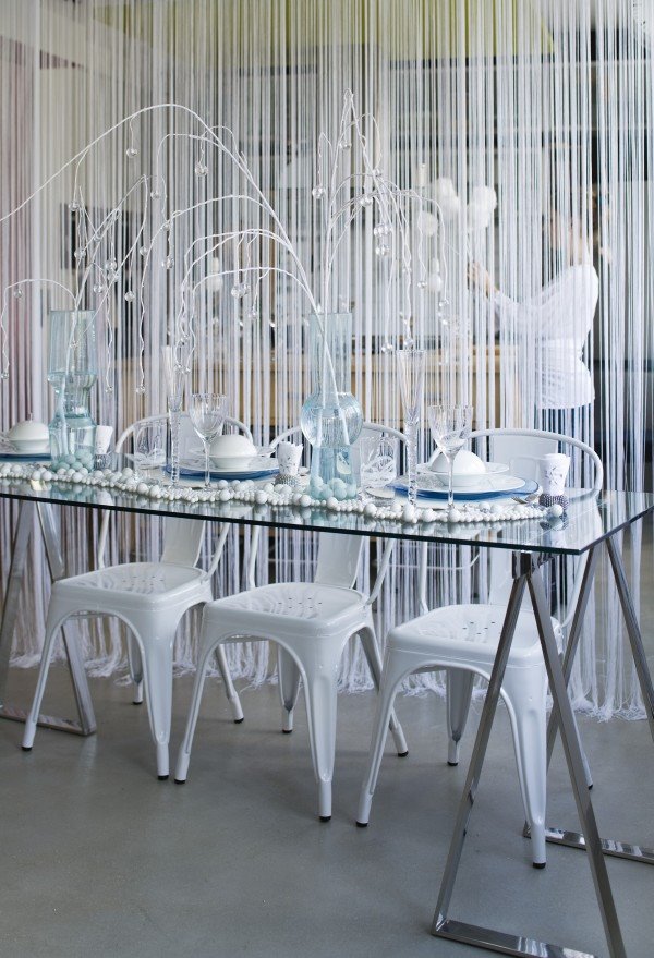 Svečani sto za moderan ambijent