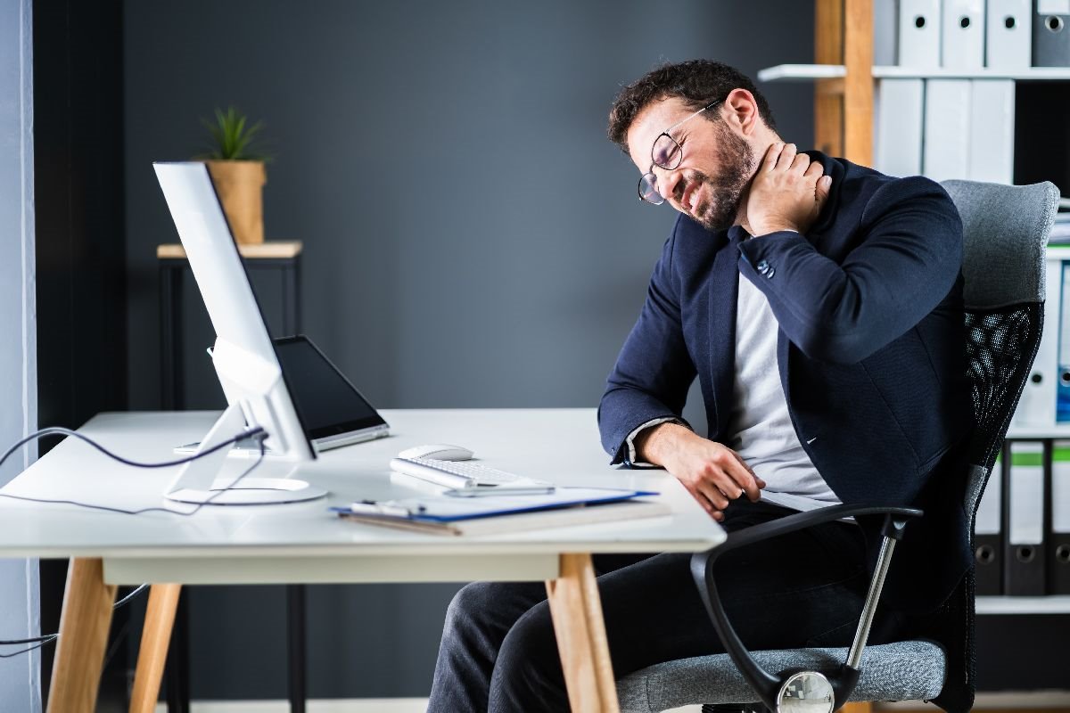 bol u vratu 0567898460