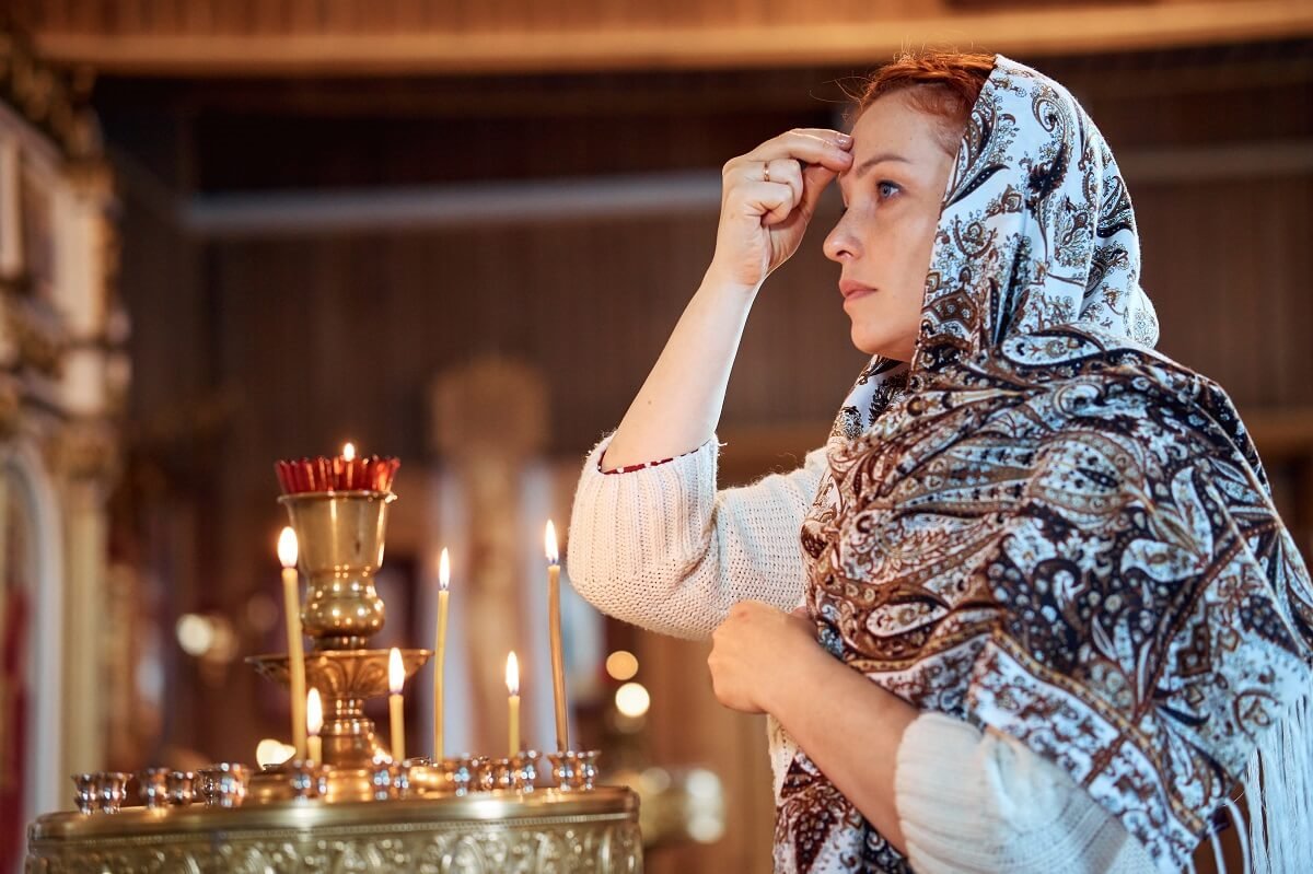 Žena, crkva, molitva