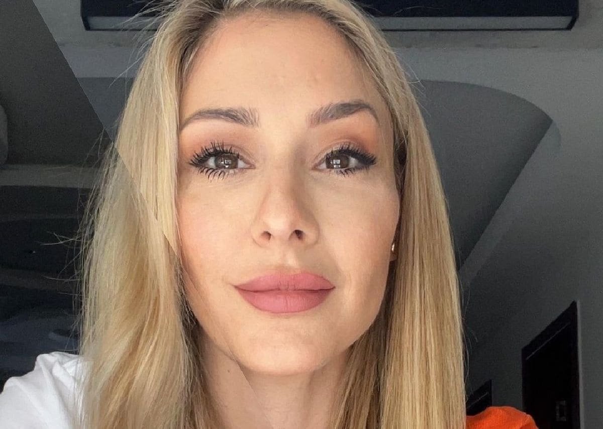 kristina radenkovic-min.jpg