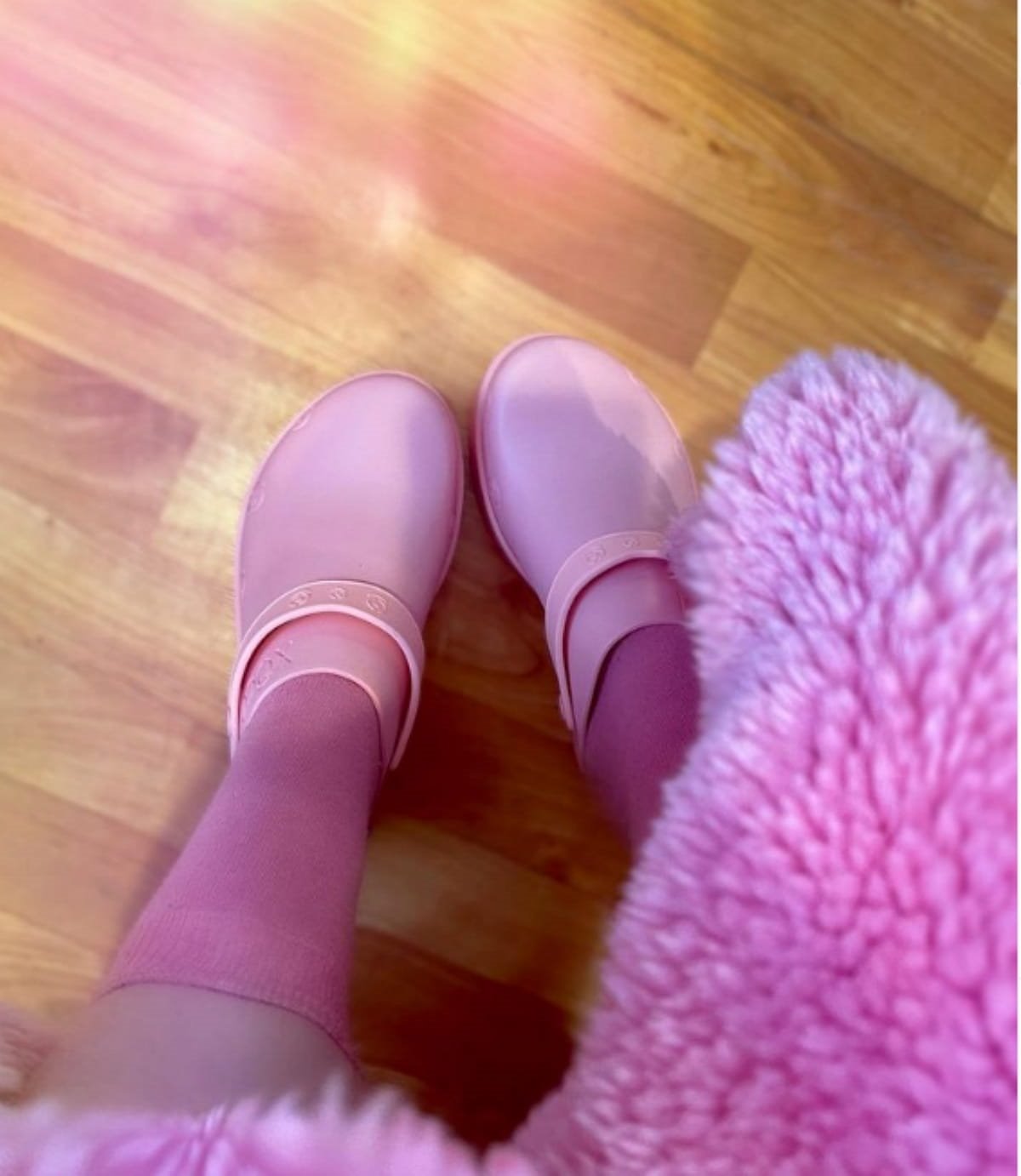 klompe debramacki-min.jpg