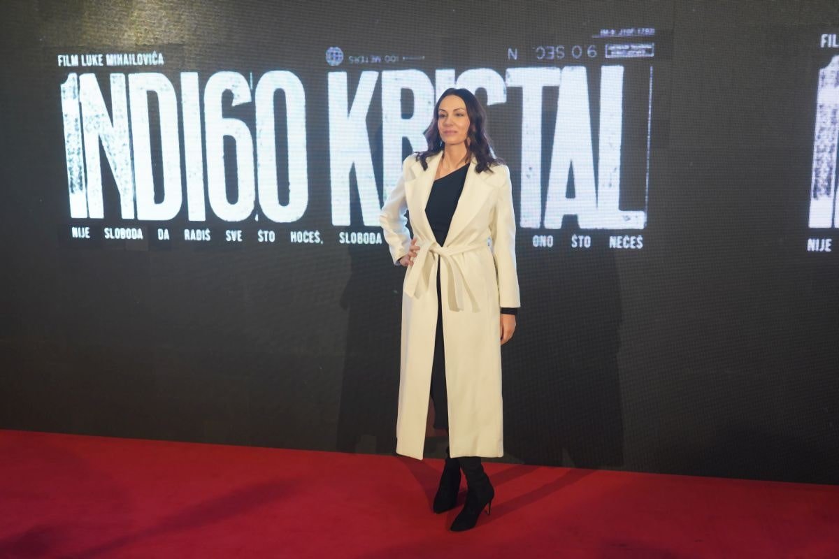 indigo kristal premijera sloboda micalovic 2-min.JPG