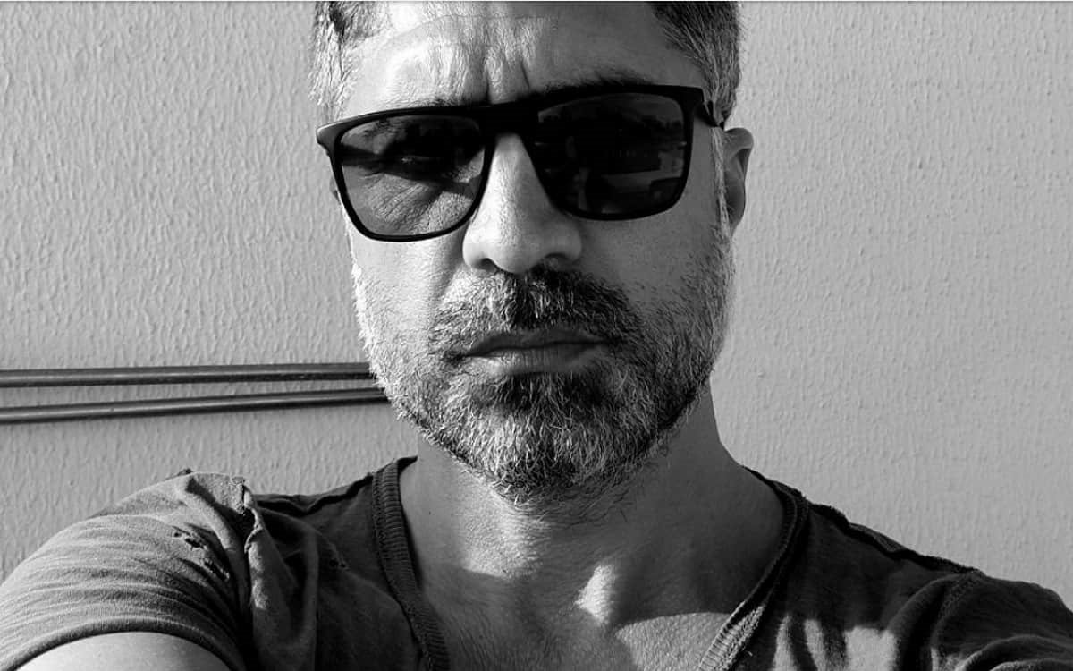 ozdcan deniz-min.jpg