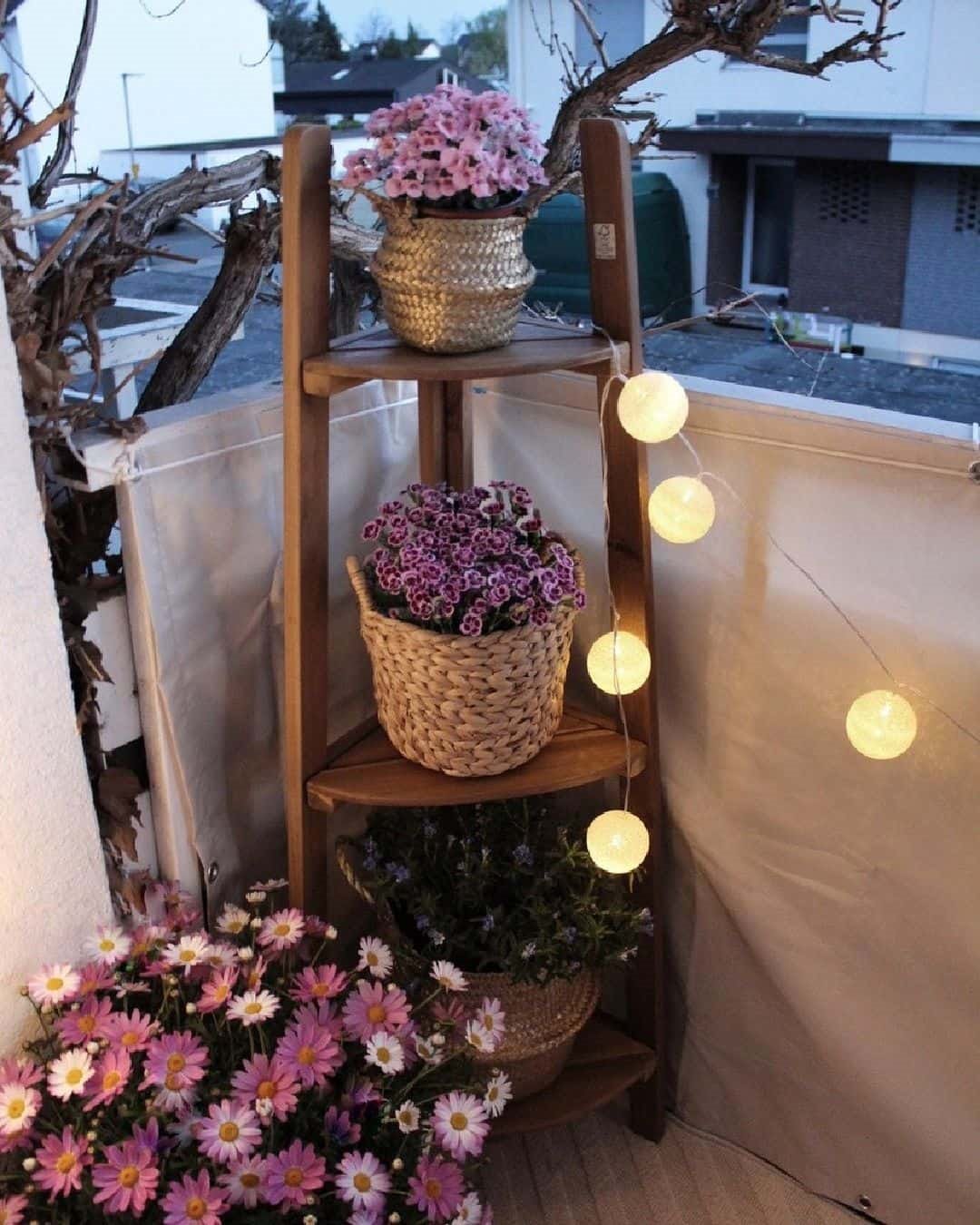 police za terasu-min.jpg