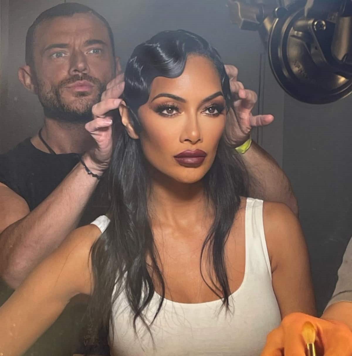 nikol serzinger frizura-min.jpg