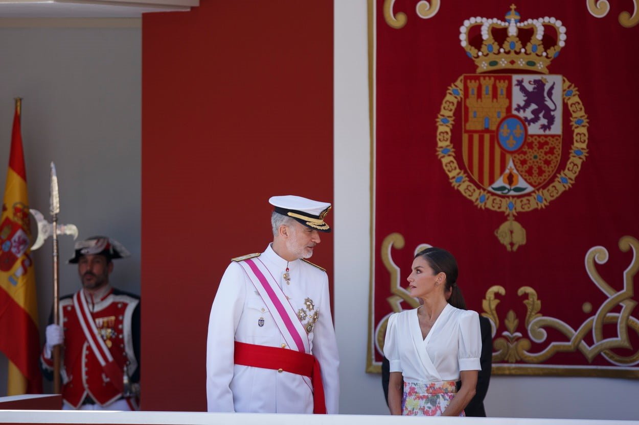 kraljica leticija 0781188312-min.jpg