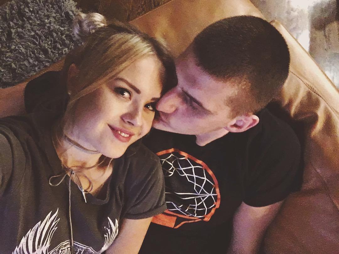 nikola jokic zena natalija.jpg